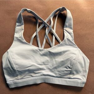 Lululemon Free To Be Serene Bra *Light Support, C/D Cup Lavender Dew size 4